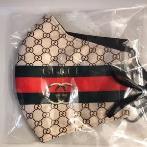 Brand New Designer Mask !!💋NWT